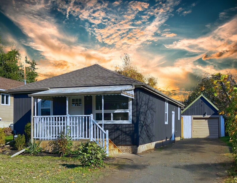 #815-460 Dundas St E, Waterdown